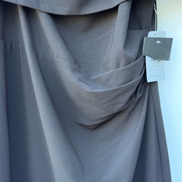 Marina Black Midi Sheath Off-the-Shoulder Bodycon
Dress Size 12 - Picture 16 of 16